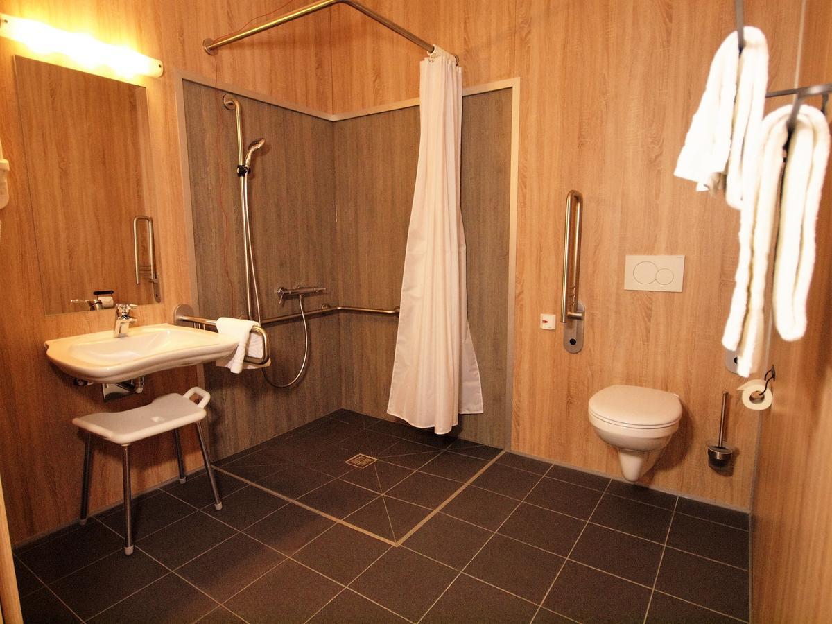 Hotel Traumfabrik Buettelborn Экстерьер фото